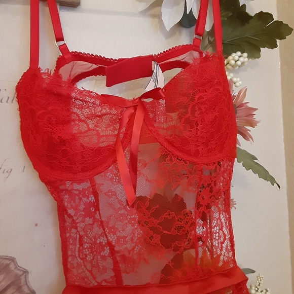 Red lace lingerie Victoria's secret lingerie see through lace satin tie - Picture 3 of 4